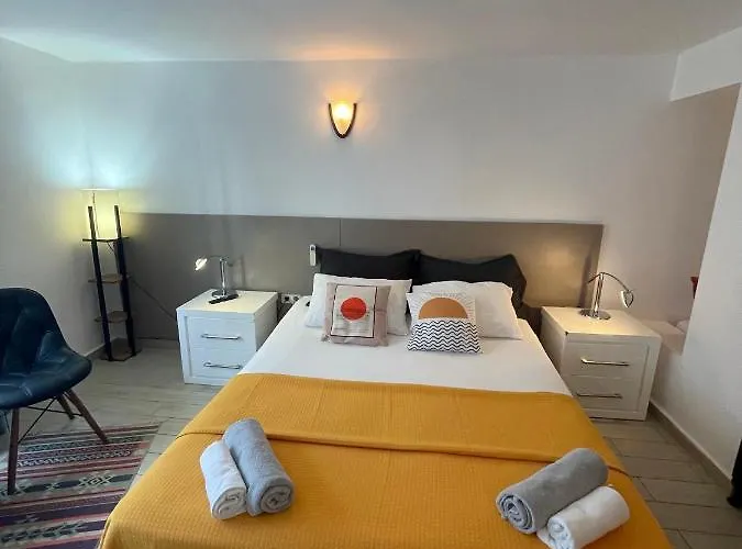 Апарт-отель Bella Mila Suit 3*