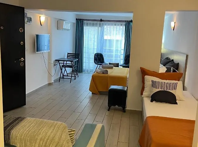 Aparthotel Bella Mila Suit 3*