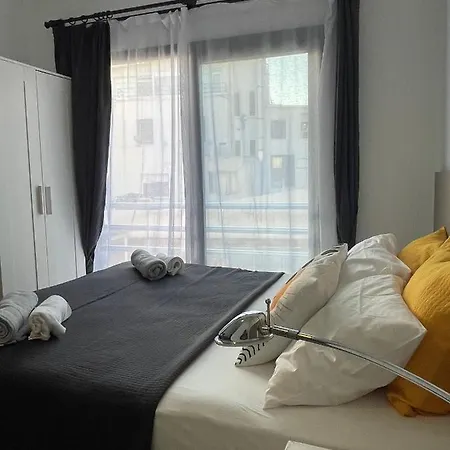 Bella Mila Suit Aparthotel 3*