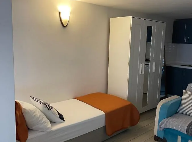 Bella Mila Suit Aparthotel 3*